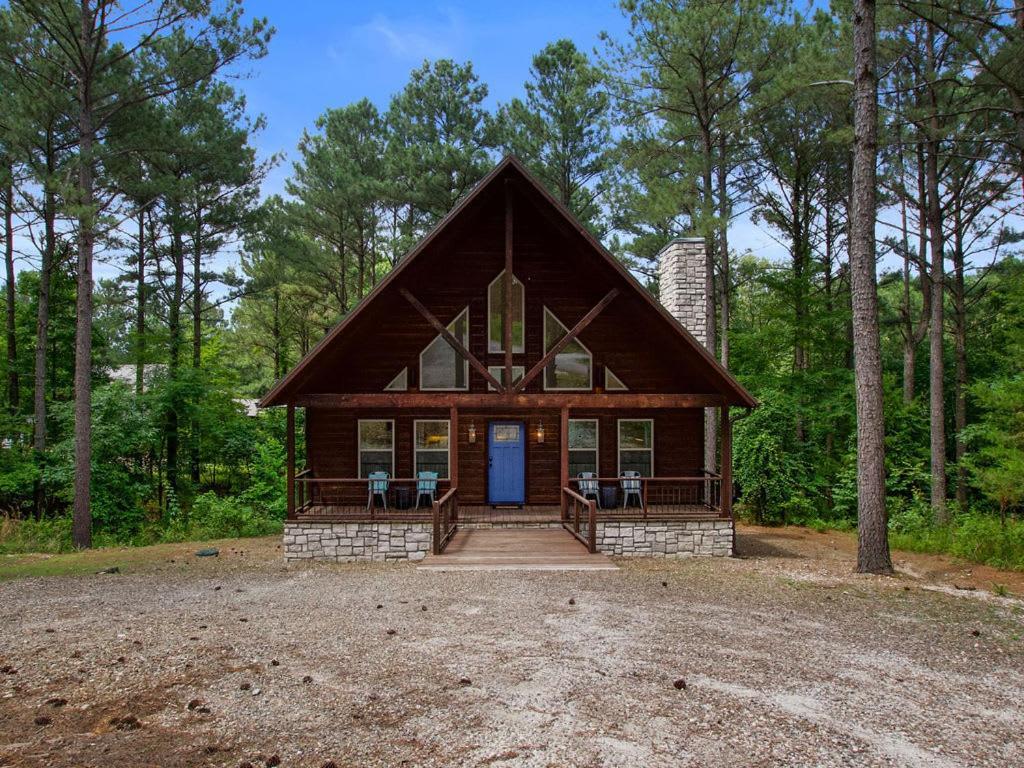 Stunning Luxury Cabin W Hot Tub And Fire Pit Holy Shiplap Is Perfect Romantic Couples Getaway Broken Bow Buitenkant foto