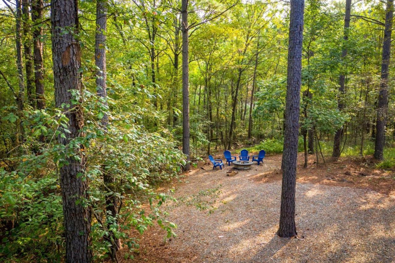 Stunning Luxury Cabin W Hot Tub And Fire Pit Holy Shiplap Is Perfect Romantic Couples Getaway Broken Bow Buitenkant foto